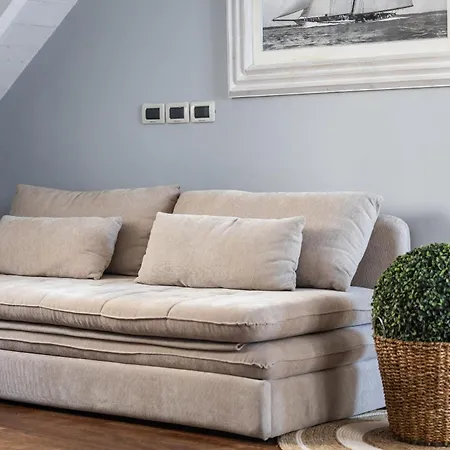 Ξενοδοχείο με διαμερίσματα White Loft 4*