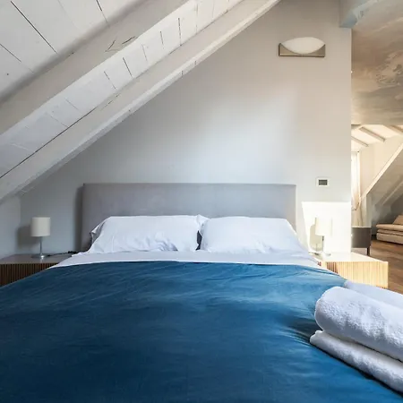 White Loft 4*