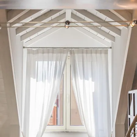 White Loft Αλάσιο