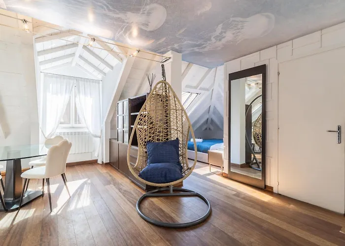 White Loft 4*